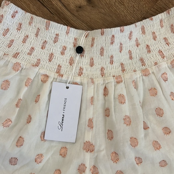 NWT Lovers & Friends White and Pink Shorts - Picture 2 of 4